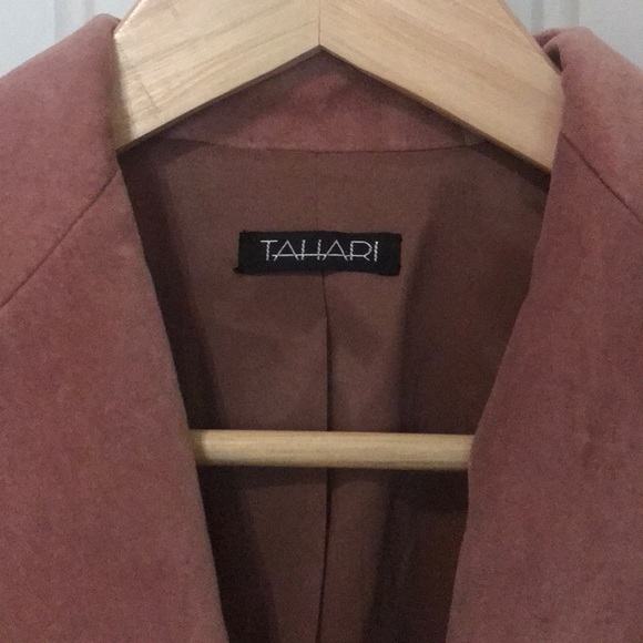 Tahari velvet rose blazer - Picture 3 of 7